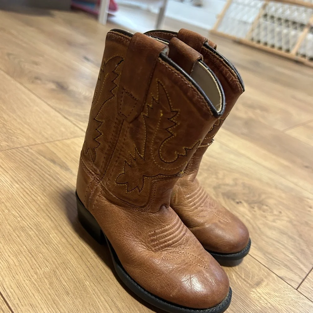 Old West Tan Leather Cowboy Boots with Brown Accents Toddler 5 - Picture 5 of 7